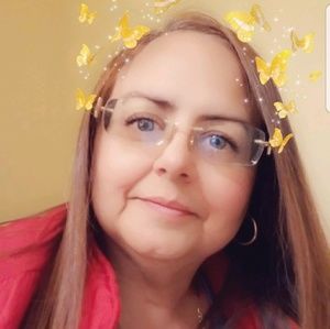 Meet your Posher, Becky